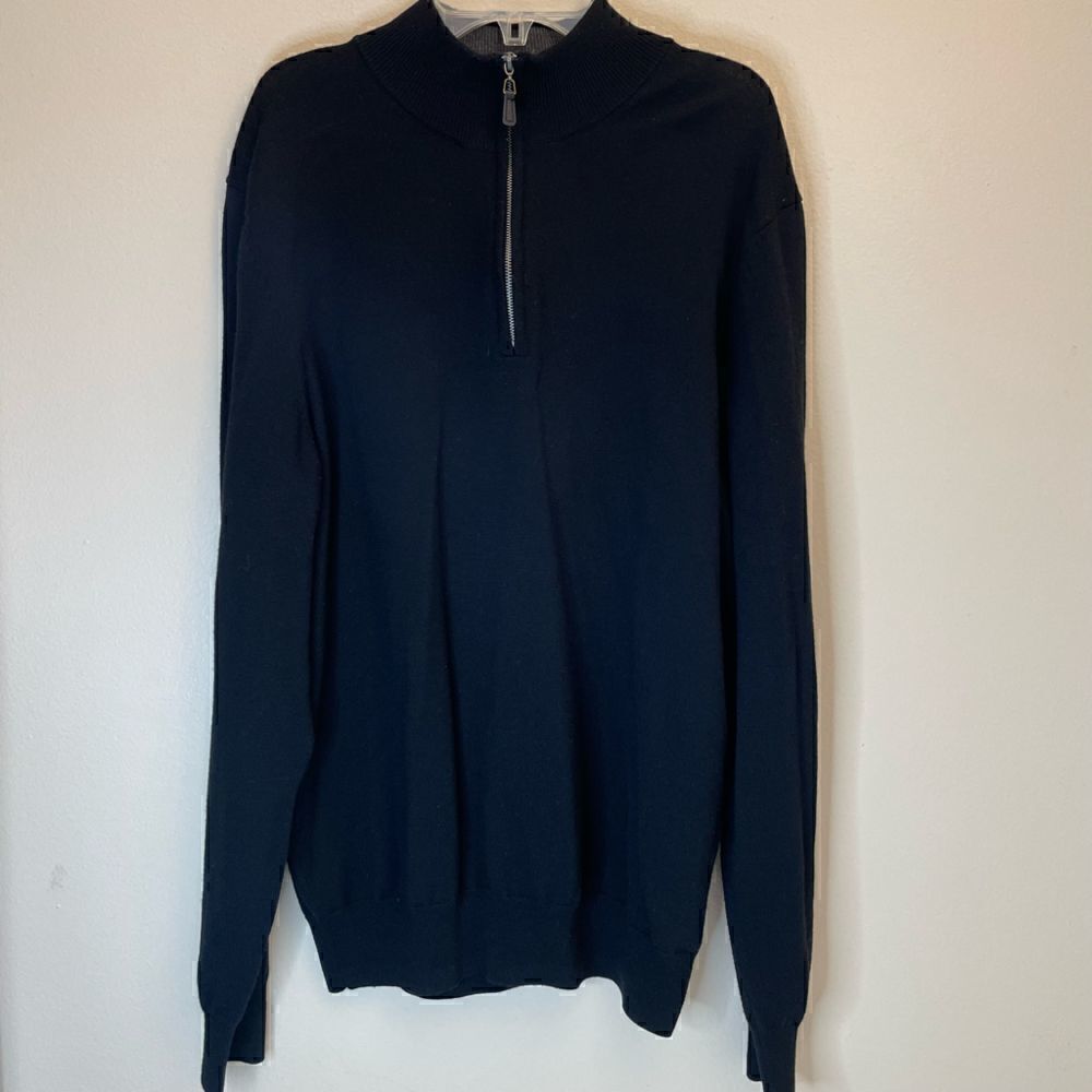 Black Sweater| Merino wool| size Mens Medium| 1/4 zip| Casual